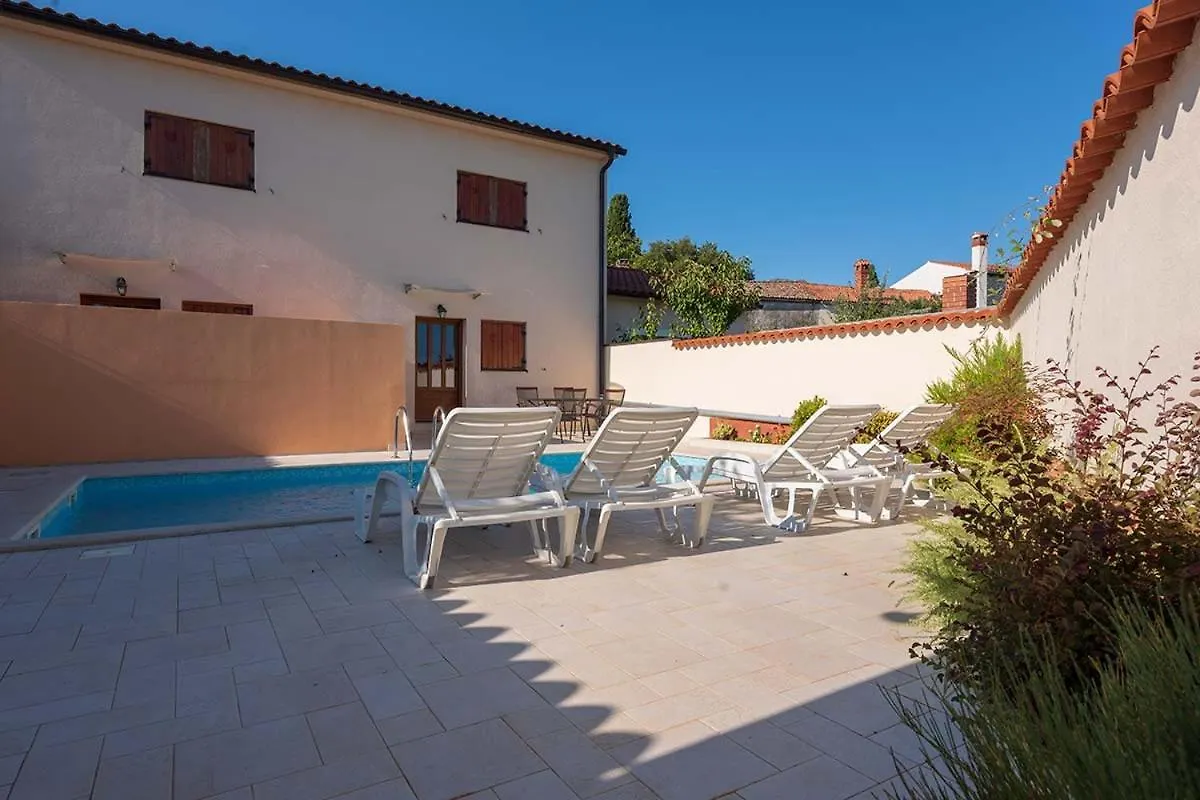 House Melly With Swimming Pool Villa Rovinjsko Selo 0*,
