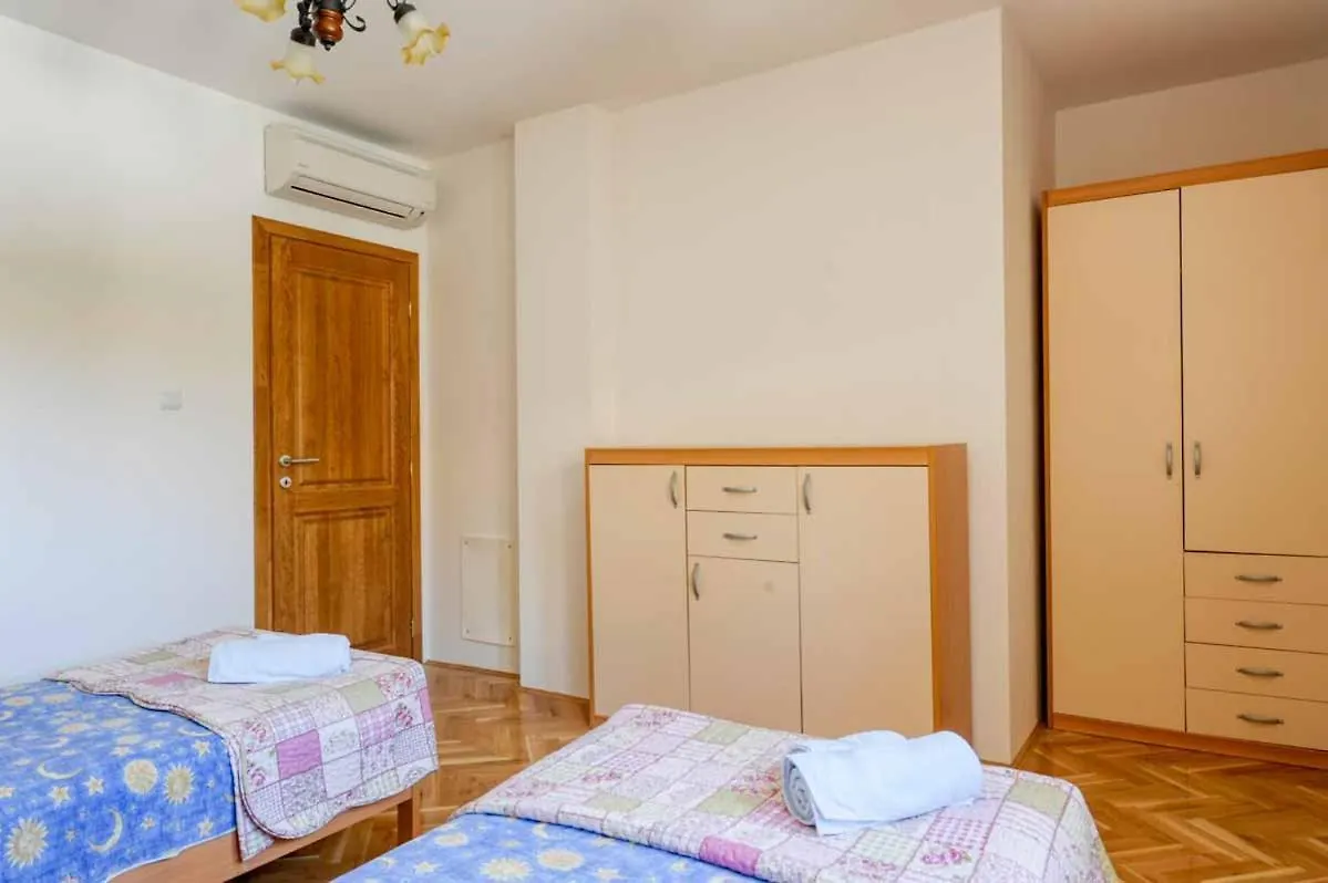 House Melly With Swimming Pool Villa Rovinjsko Selo Holiday home